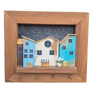 تابلو و جاکلیدی آبی کم رنگ و شیری